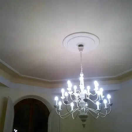 Διαμέρισμα Charming Family With Private Garage